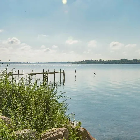 3 Person In Grasten-by Traum * Rønsheved